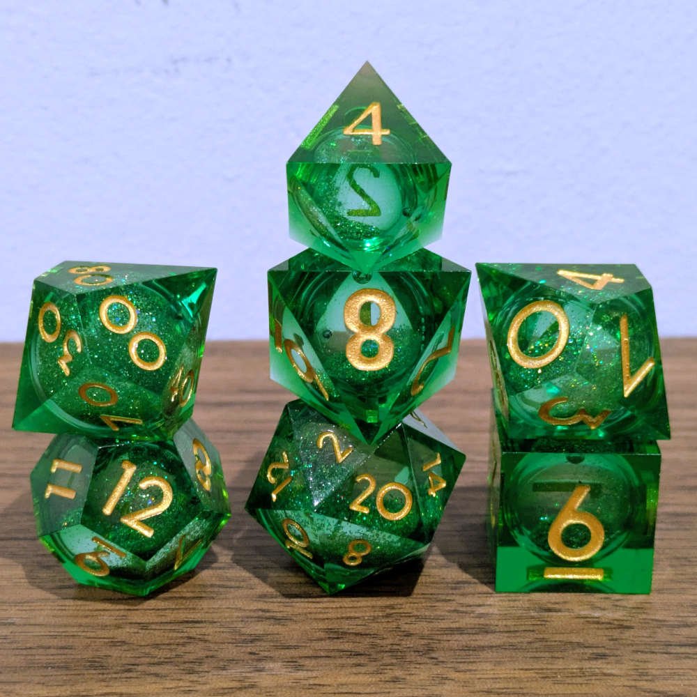 Fey Splendor Liquid Core Dice Set – Green