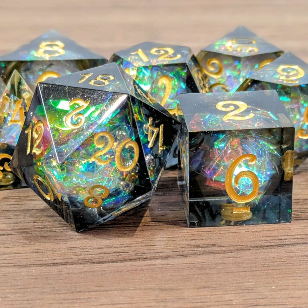 Whimsical Strike Sharp Edge Dice Set